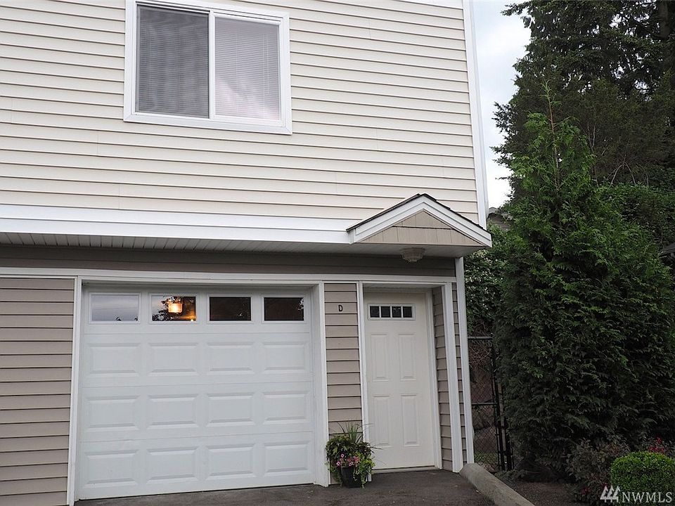 1st image of 6907 Rainier Dr E #1D