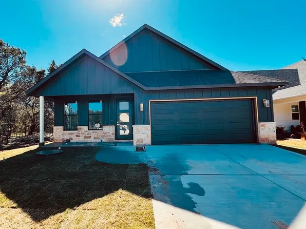 5738 Barkridge Dr, Granbury, TX 76048