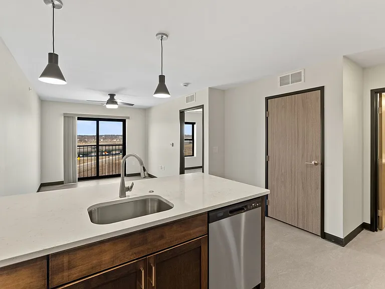 275 Lofts at Kingston Yard — Photo 10