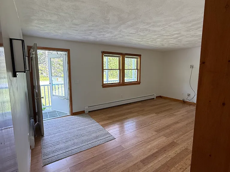 Blodgett Ln — Photo 10