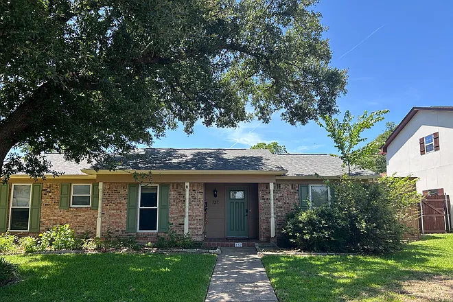 737 Snowden Dr — Photo 12