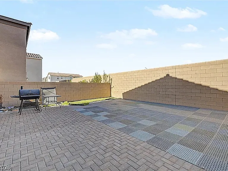 874 Pointe Arbor St — Photo 23
