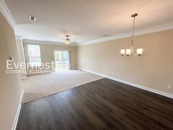 351 Kara Ln — Photo 15