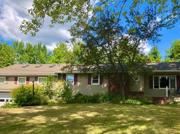 42 Birchwood Boulevard, Brewer, ME 04412