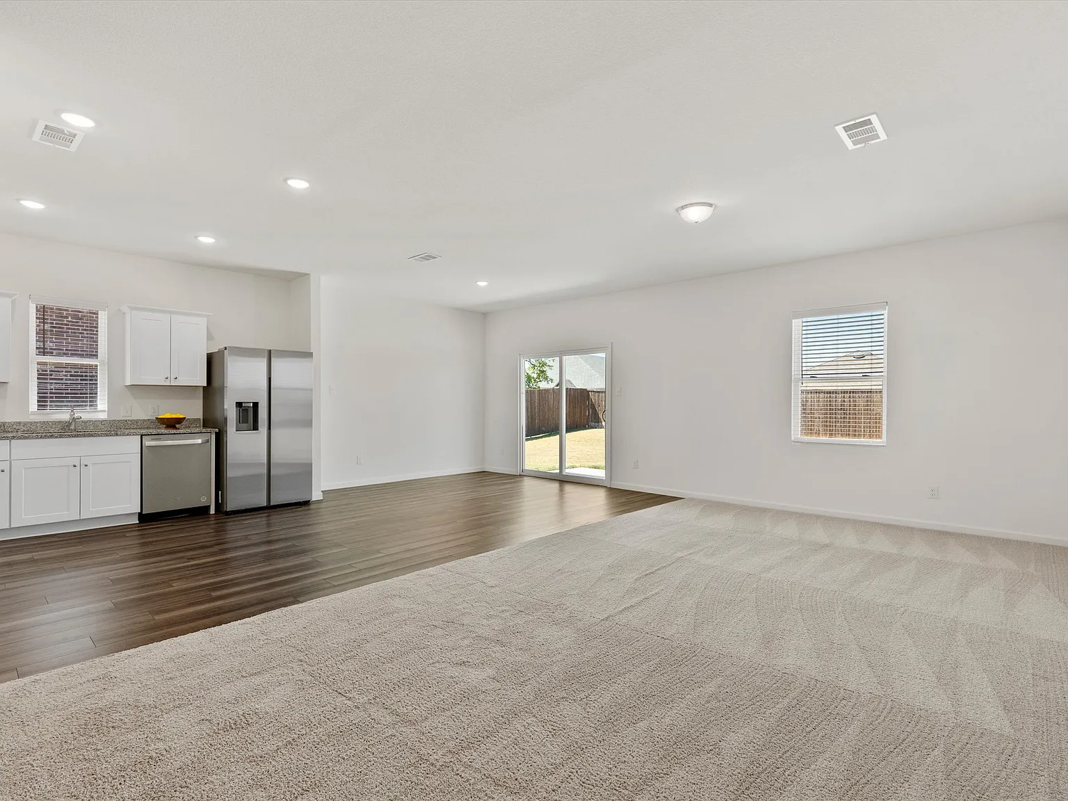 3 bed, 1699 sqft, $1,850 — Photo 3