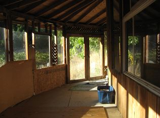 650 Sunset Ridge Rd, Blocksburg, CA 95514