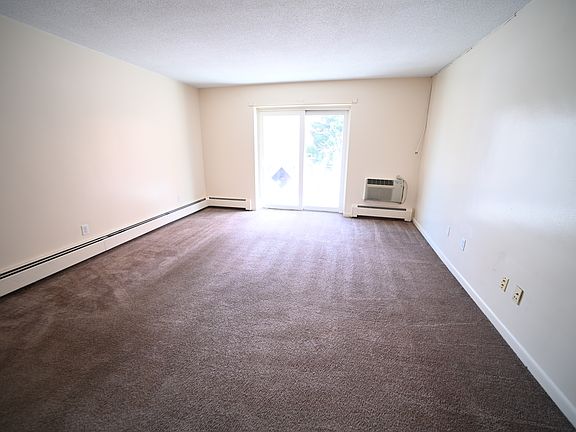 2nd image of 2089 Dorchester Ave APT 10