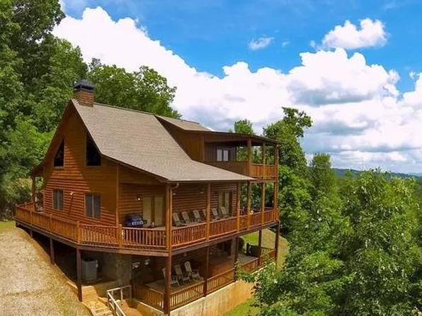 499 Raven Ridge Cir, Mineral Bluff, GA 30559