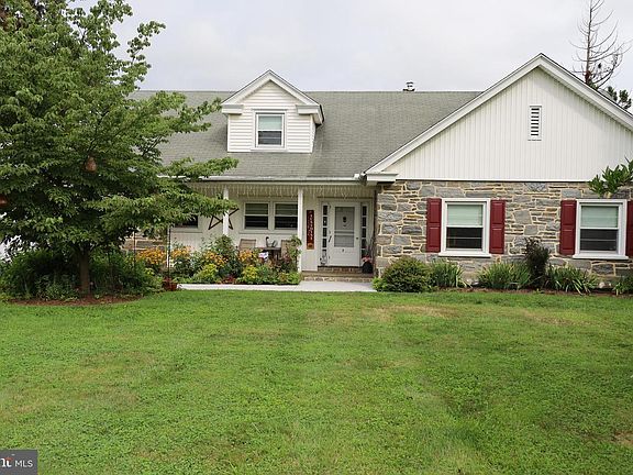 2nd image of 2080 Trumbauer Rd