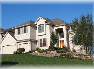 4638 Summit Pass, Eagan, MN 55122