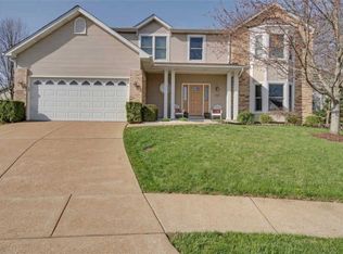 1627 Glen Mill Dr, Fenton, MO 63026