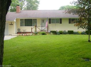 11782 Bonnie Brae Dr SW, Massillon, OH 44647