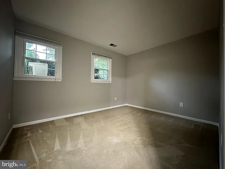 10152 Village Knolls Ct — Photo 37