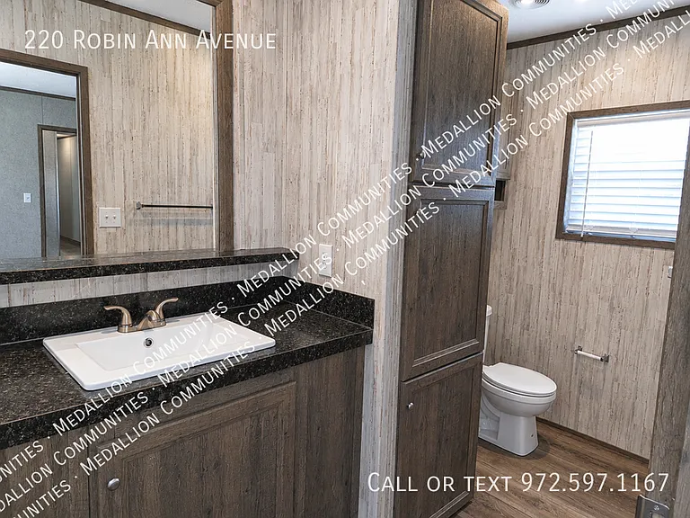 220 Robin Ann Ave — Photo 7