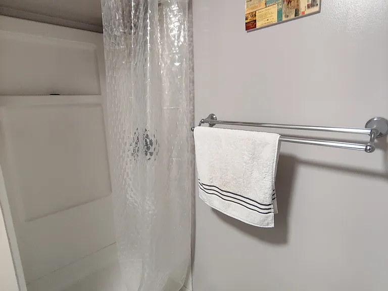 5837 Edgehill Dr #1 — Photo 16