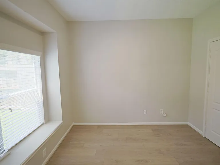 18123 Somerset Knolls Ct — Photo 11