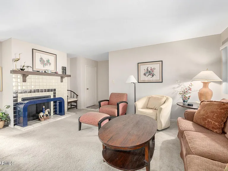 5525 E Thomas Rd #H7 — Photo 6