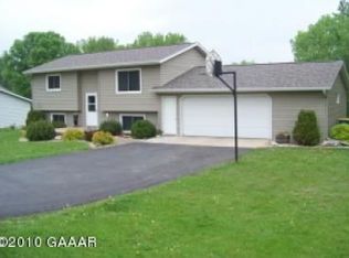 1305 Ridgeview Ter NE, Alexandria, MN 56308