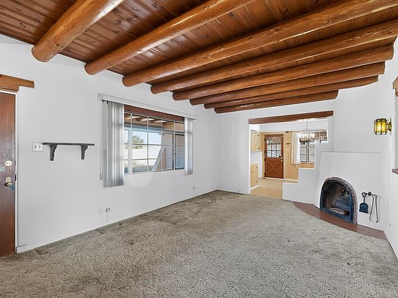 3rd image of 100 Tyler Rd NW