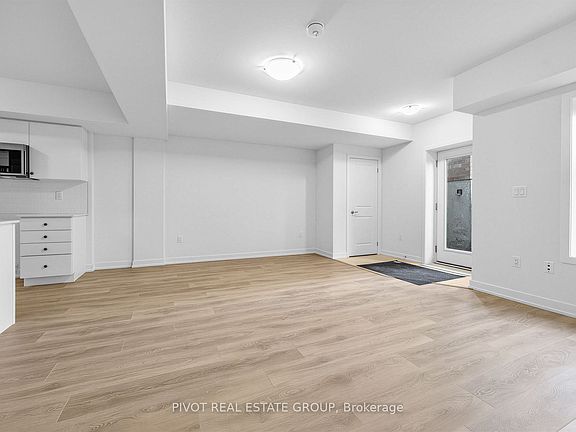 5th image of 56 Elizabeth St S #1104