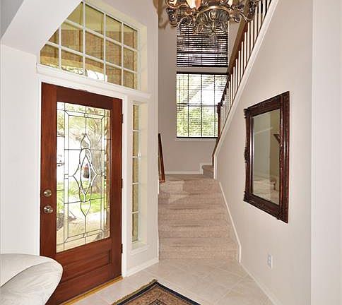 3rd image of 7022 Maid Stone Dr