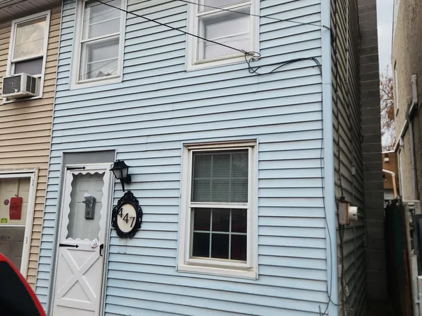 447 High St, Lancaster, PA 17603