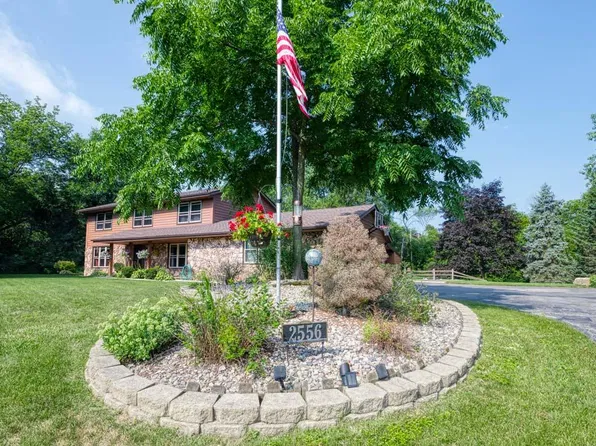 2556 Green Bay N, Racine, WI 53405