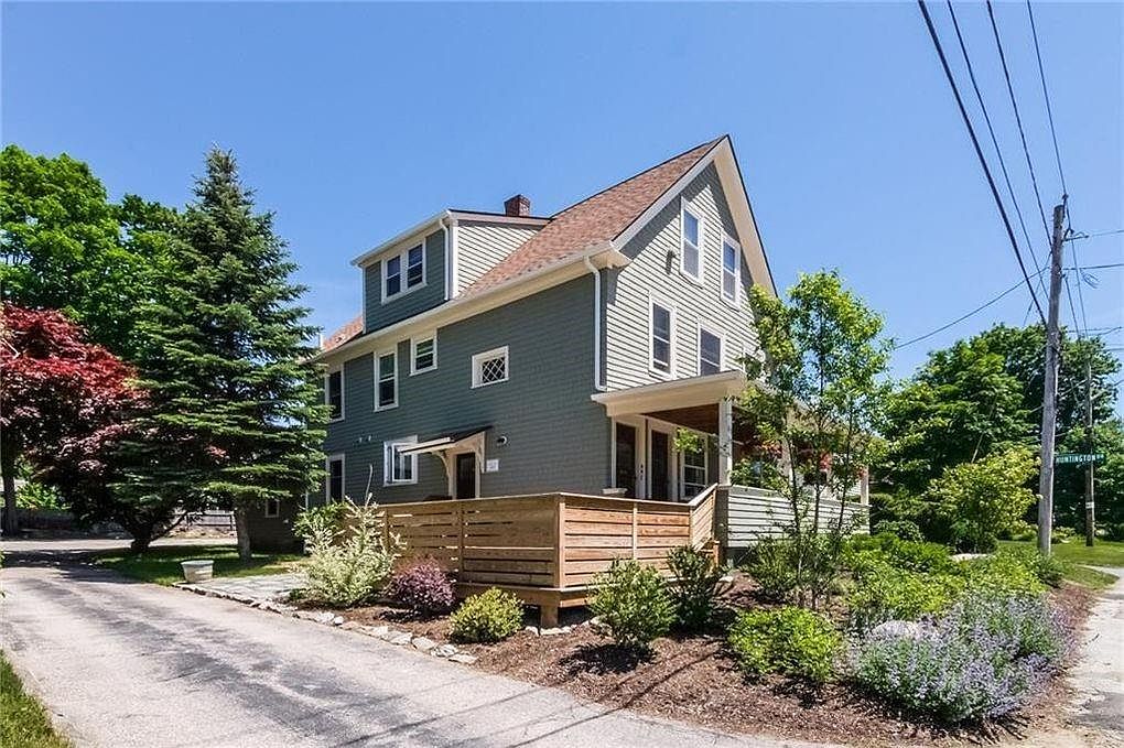 6365 Greenwood Ave E, Rumford, RI 02916 Zillow