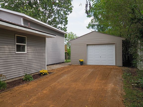 3311 Ash St-122