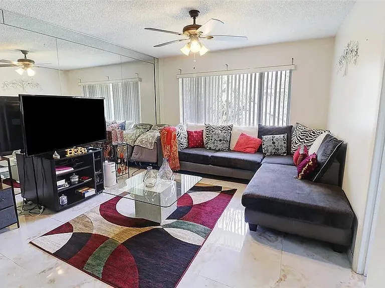 3246 NW 102nd Ter #308-F — Photo 10