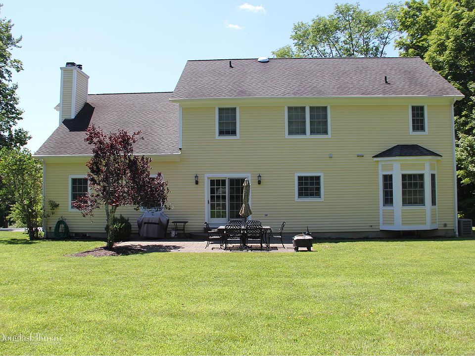 1st image of 55 Coventry Ln