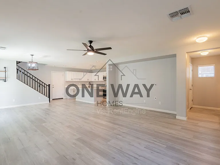 1057 S Deerfield Ln — Photo 6