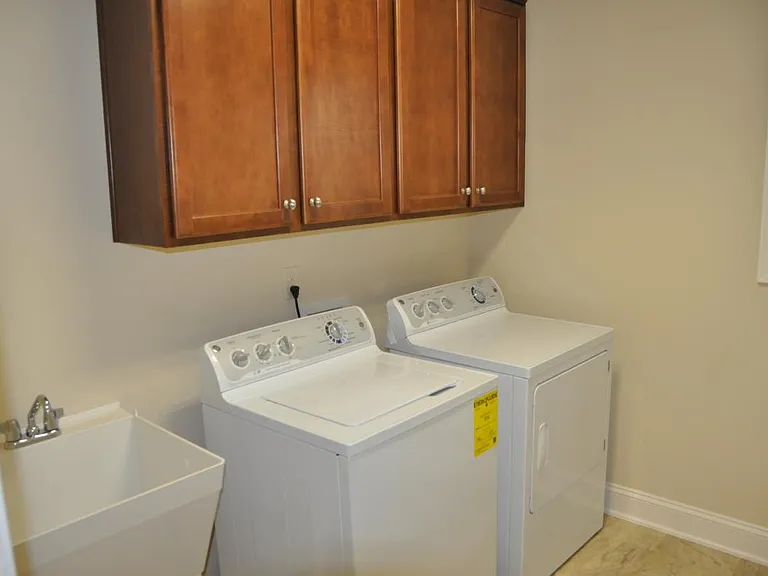 2337 Pindos Dr — Photo 20