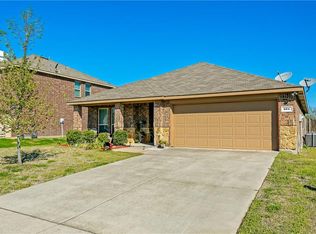 504 Fountain View Ln, Nevada, TX 75173