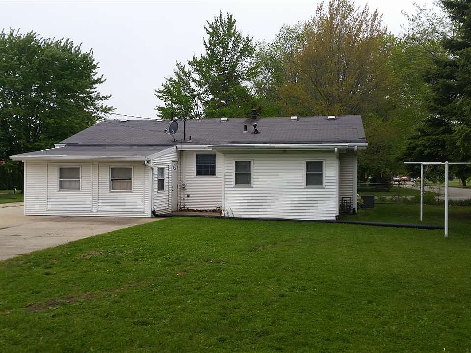 2nd image of 2321 Sunshine Ln
