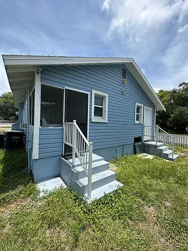 941 Lakeview Rd #2 Photo 1