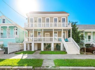 1523 21st St #4, Galveston, TX 77550