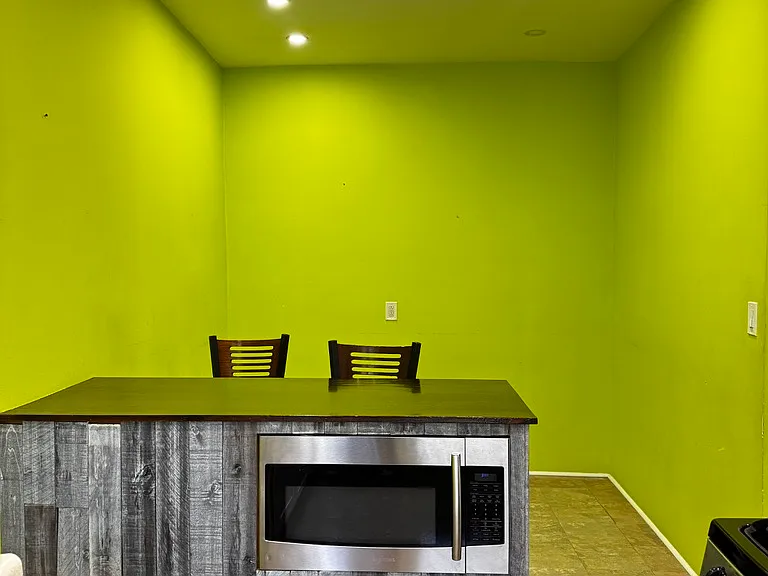 415 W Elm St #5 — Photo 12