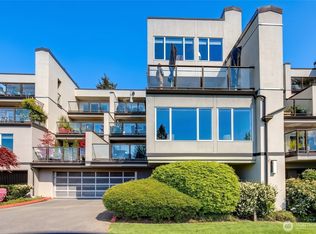11110 NE 41st Dr APT 49, Kirkland, WA 98033