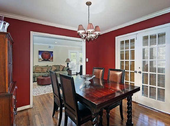 3rd image of 10811 Camellia Dr