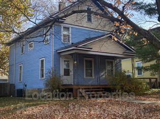 1402 New York St, Lawrence, KS 66044