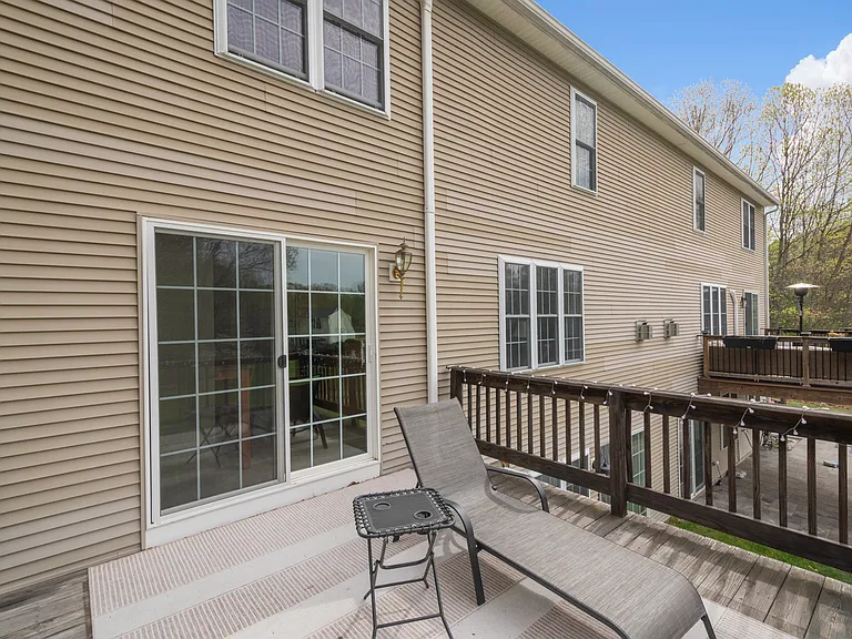 27 Colburn St #27 — Photo 33