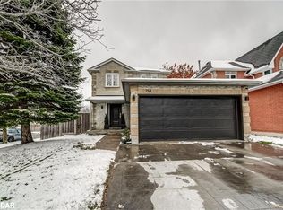 158 Dawlish Ave, Aurora, ON L4G 6R2