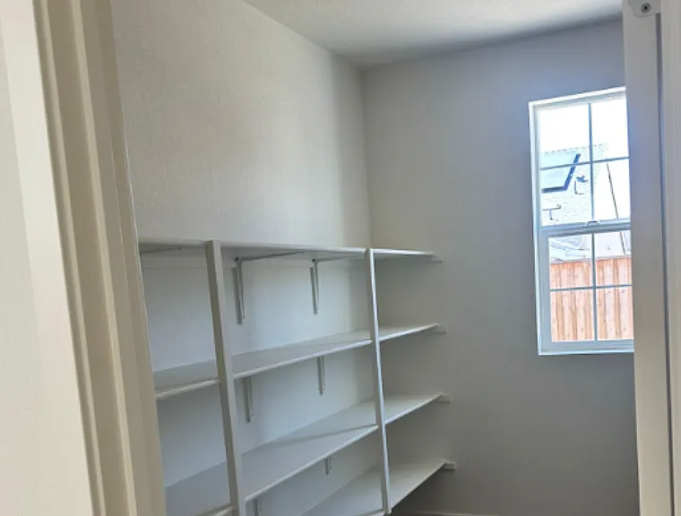5377 Kusnick Ave — Photo 4