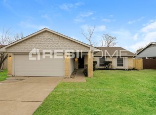 2020 Cedarwood Dr, Carrollton, TX 75007