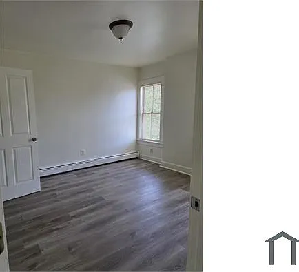 3 bed, $2,200 — Photo 4