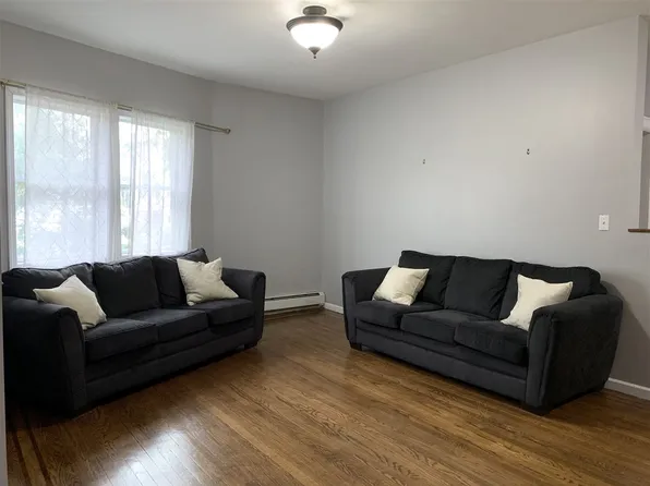 326 Hackensack St APT 3, Carlstadt, NJ 07072