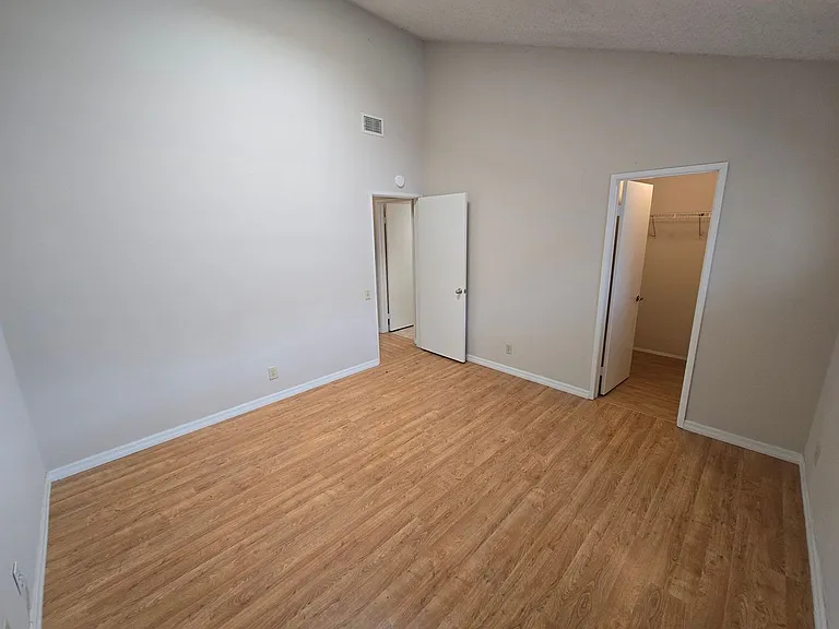 3286 Caminito Ameca — Photo 10