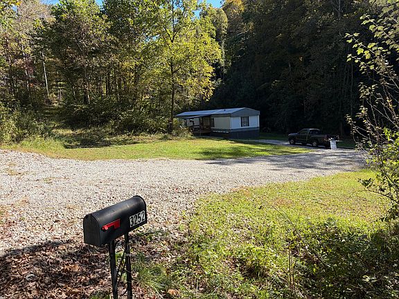 5th image of 3252 Scotts Branch Rd