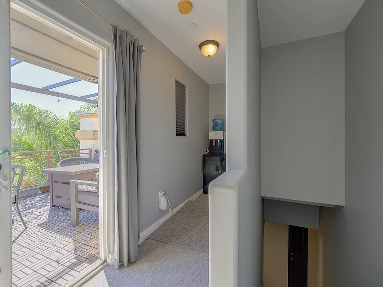 14535 Margate St #1 — Photo 30